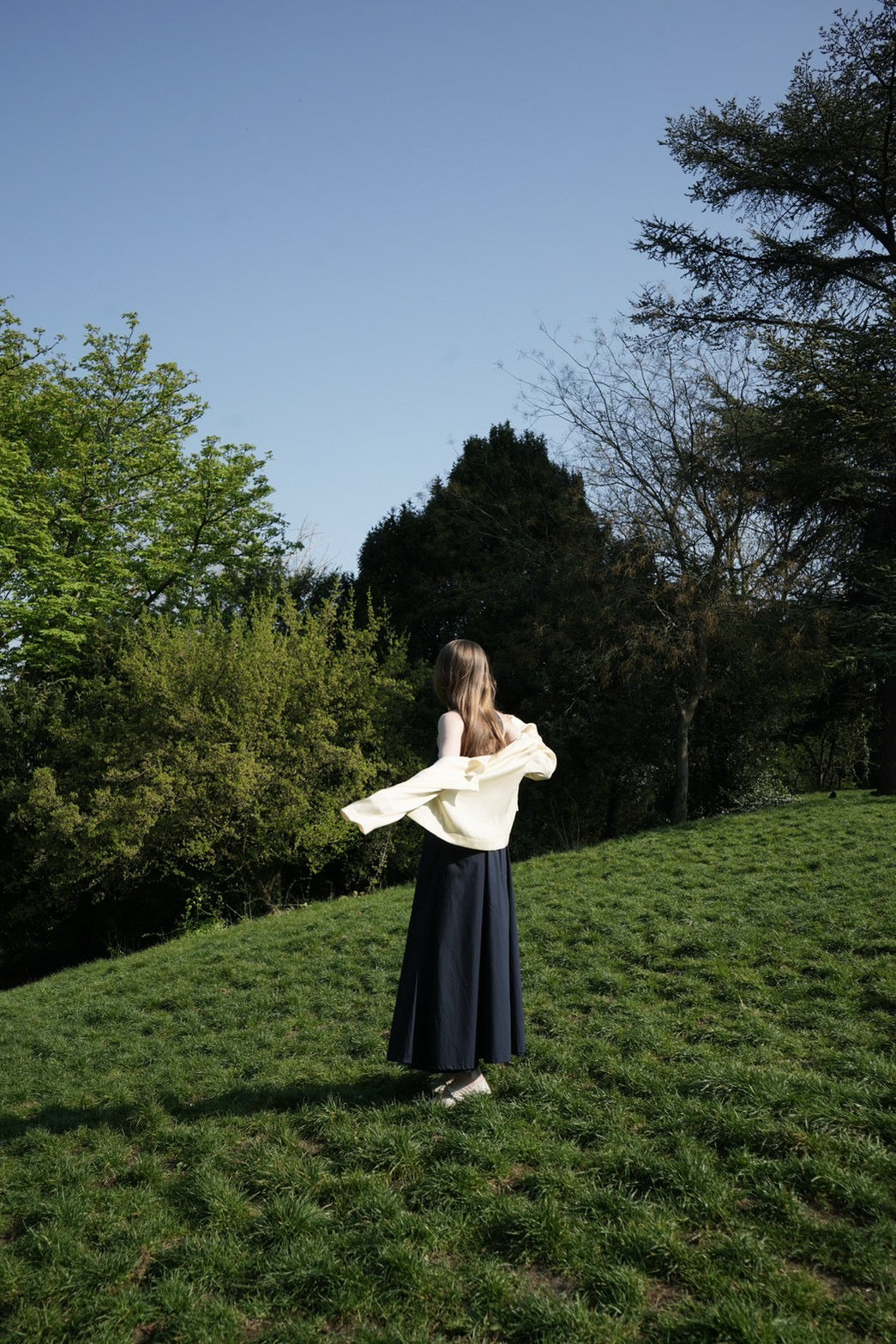 絲綿混紡輕薄短版小外套