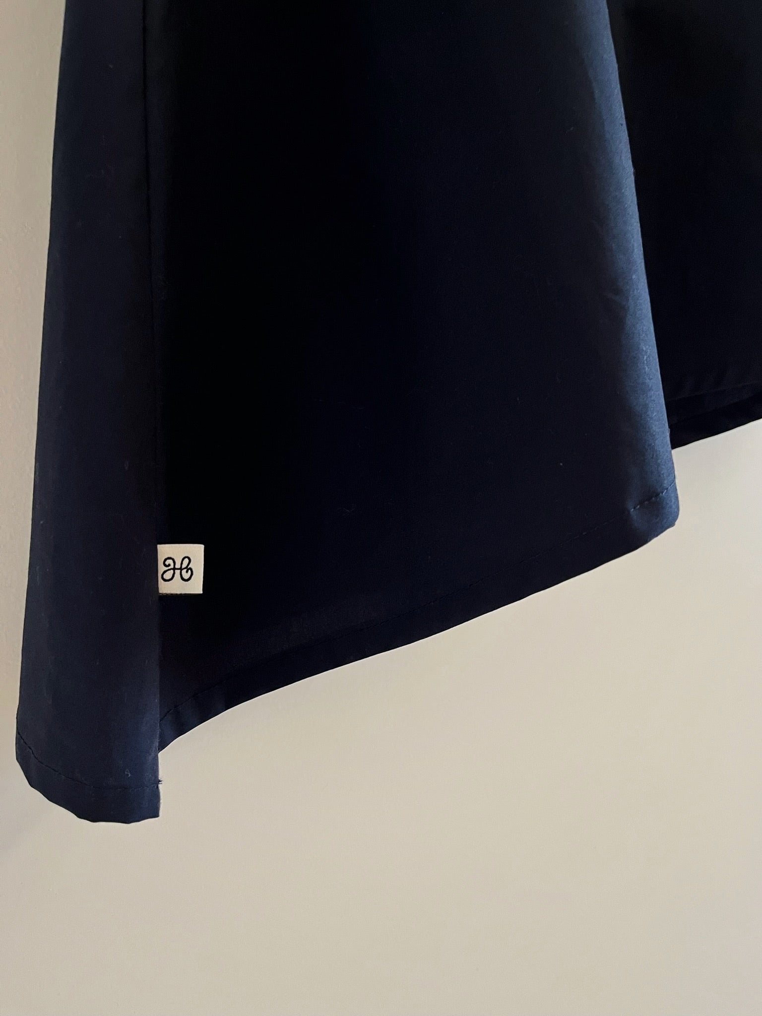 Asymmetrical Sleeveless Top (Set)