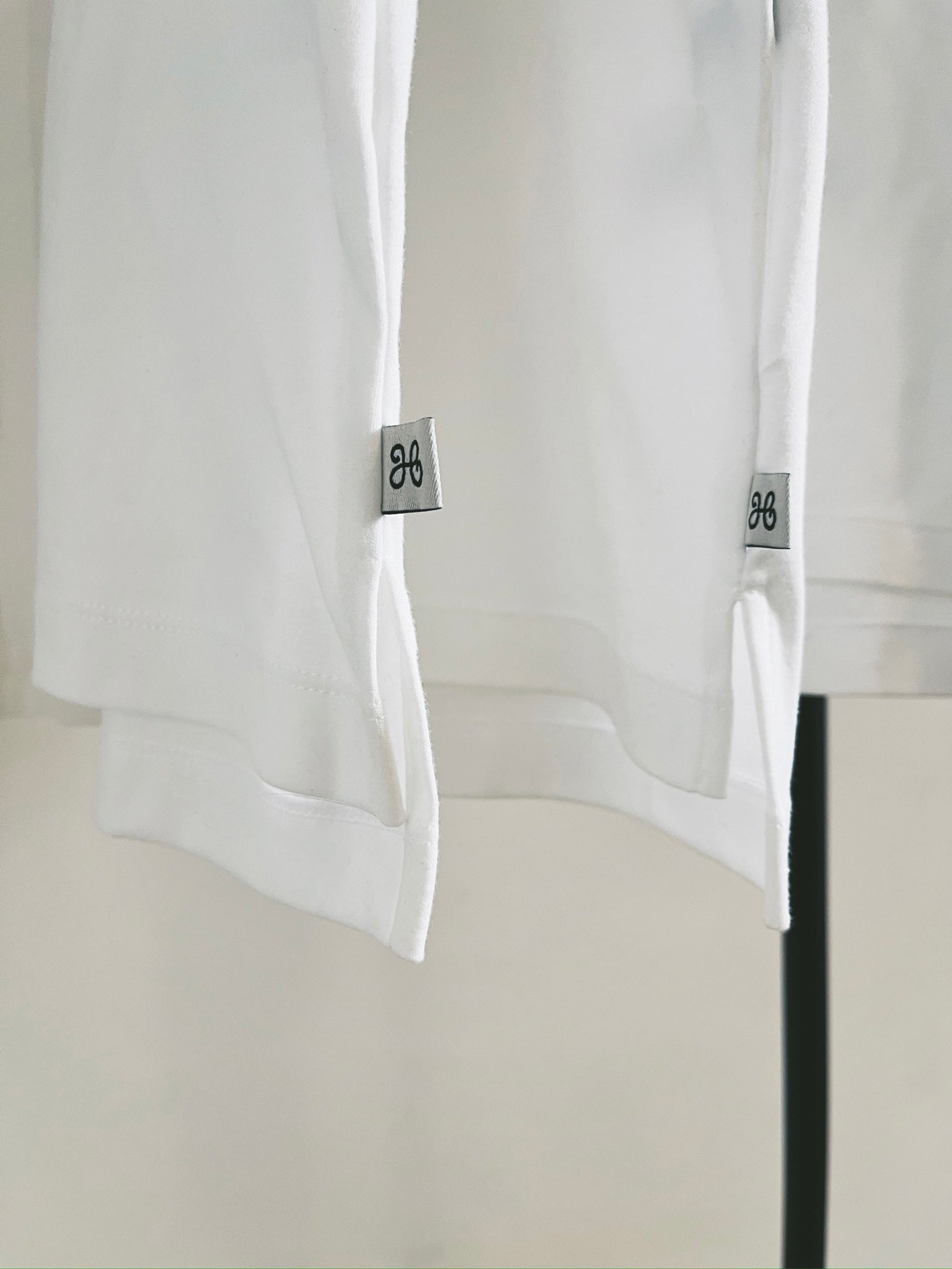 Hozospaul x Paris 限定 T-Shirt